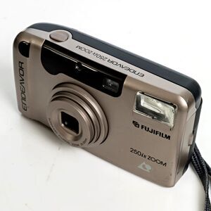 Fuji Film Endeavor 250ix Zoom 35mm Film Point & Shoot Camera TESTED WORKS